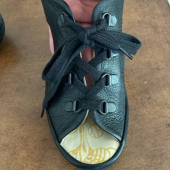 Fly London Ylva Leather Lace Up Open Peep Toe
Wedge Sandals Sz EU 36 (5.5-6 US) - Picture 8 of 15